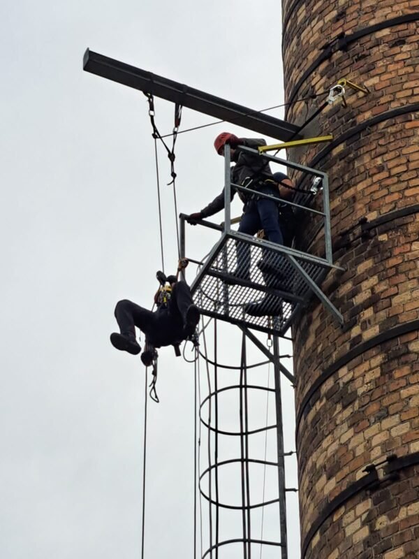 GWO Working at Heights Refresh – Nowoczesne szkolenie, które ratuje życie!